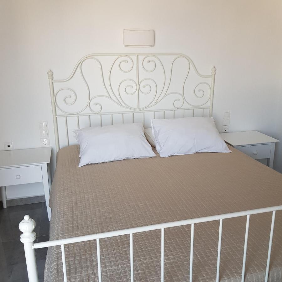 Anixi Hotel Ornos  Eksteriør billede