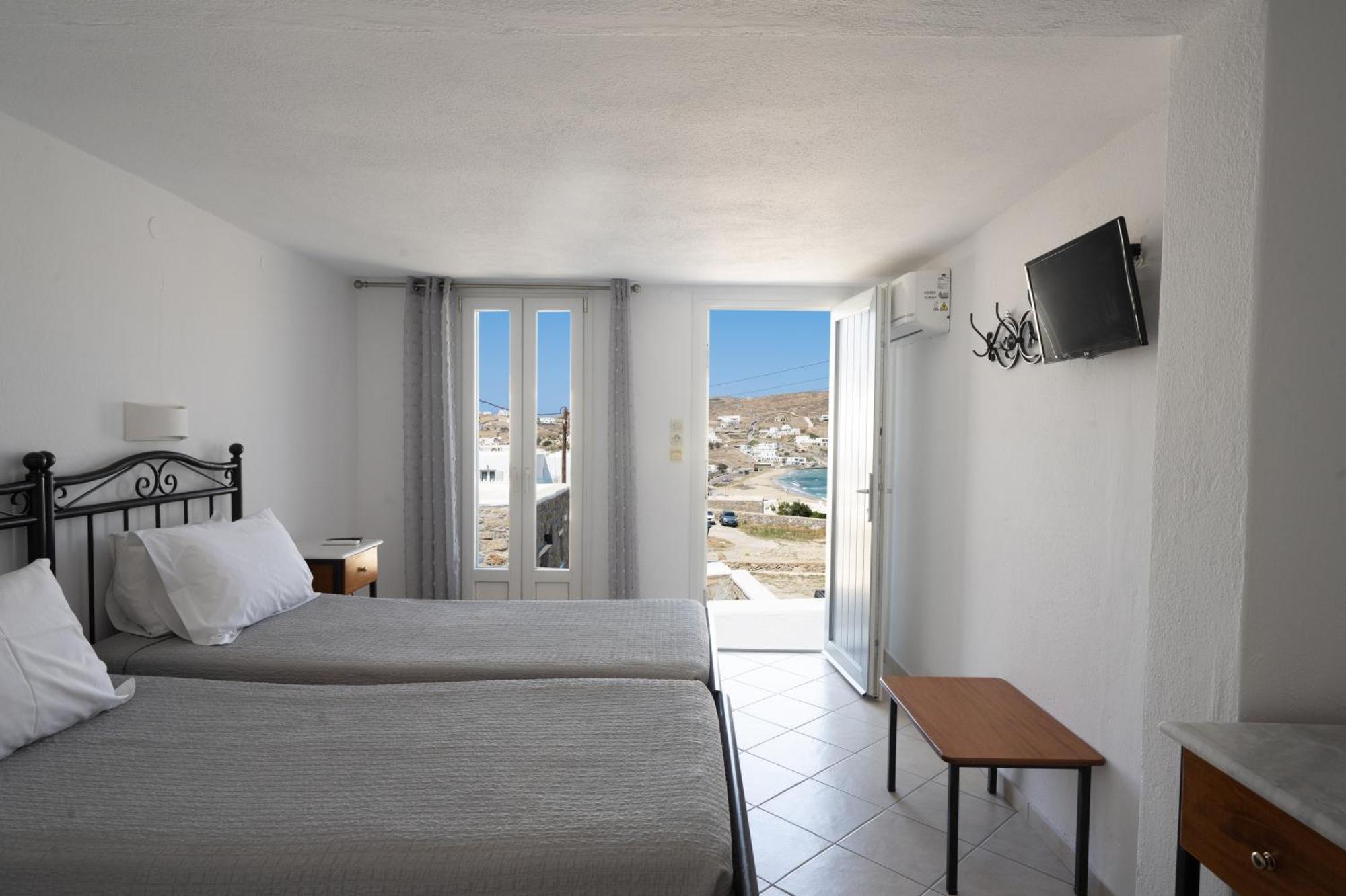 Anixi Hotel Ornos  Eksteriør billede